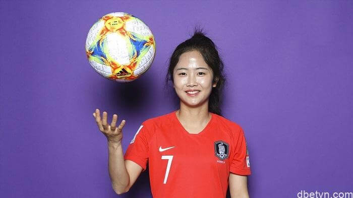 Top 10 cầu thủ nữ đẹp nhất Châu Á: Việt Nam có góp mặt 4